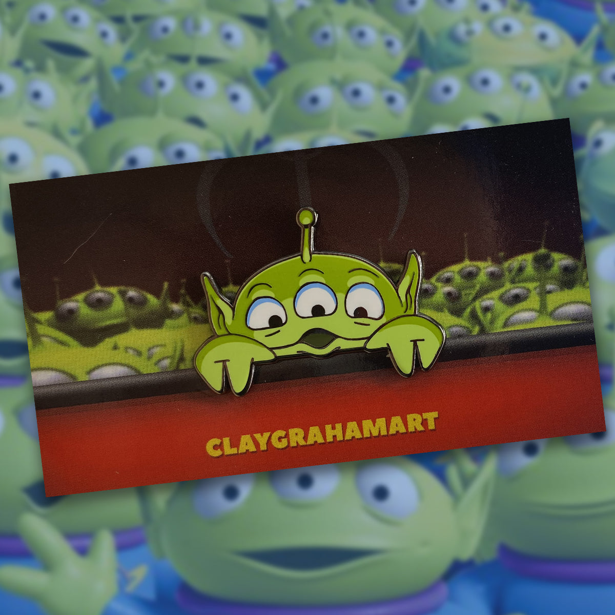 Toy Alien peeker 1.5" hard enamel pin