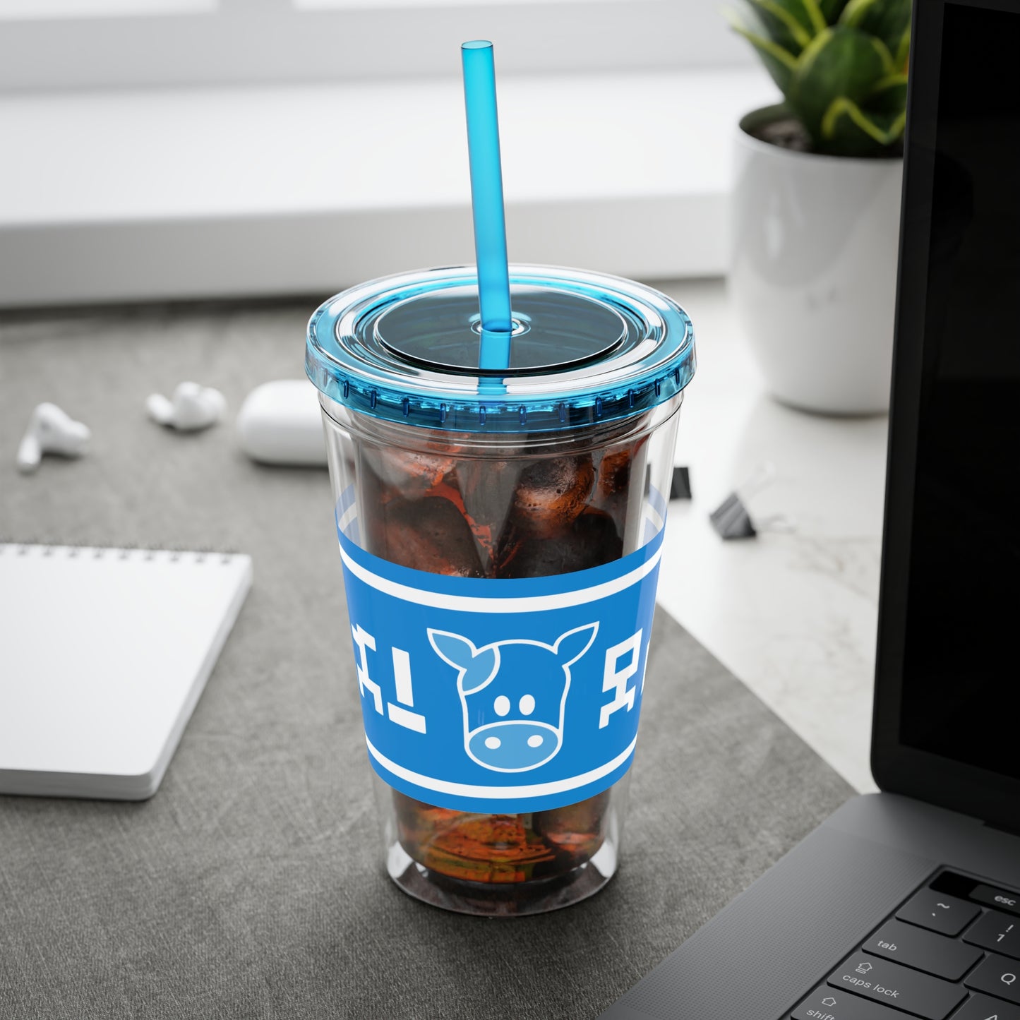 Ranch Milk tumbler with straw